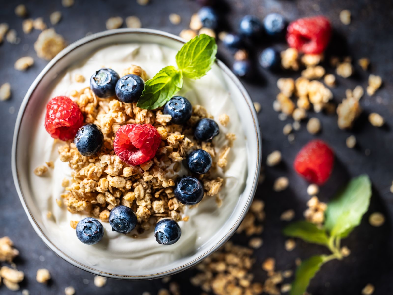 Come aiutare fegato e intestino a smaltire gli eccessi estivi senza diete drastiche